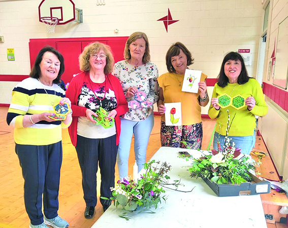 3 LL 07 Here we are with the Blanchardstown Guild ladies making Hexagon coasters and table Centerpieces and water colour paintings. WEB