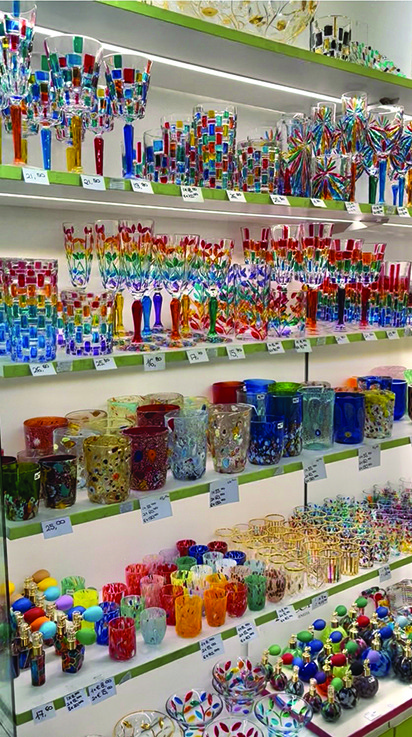 1 LL 05 Murano glass shop WEB
