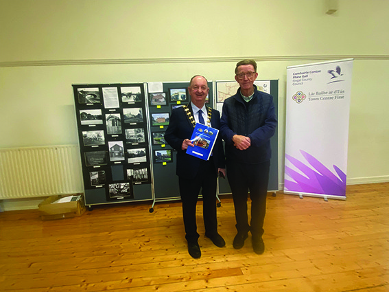 2 DL 01 Lord Mayor Tom OLeary Fr Pat Reilly WEB Parish Hall Pop up Events 2 DL 01 Lord Mayor Tom OLeary Fr Pat Reilly WEB