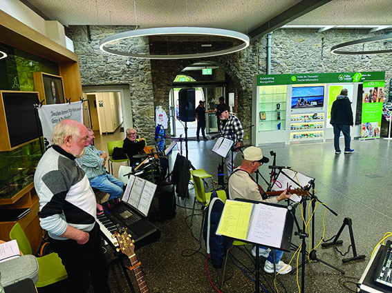 3 DL 01 Plonkers at Malahide Castle WEB Mens’ Shed Prepares for an Active Winter 3 DL 01 Plonkers at Malahide Castle WEB