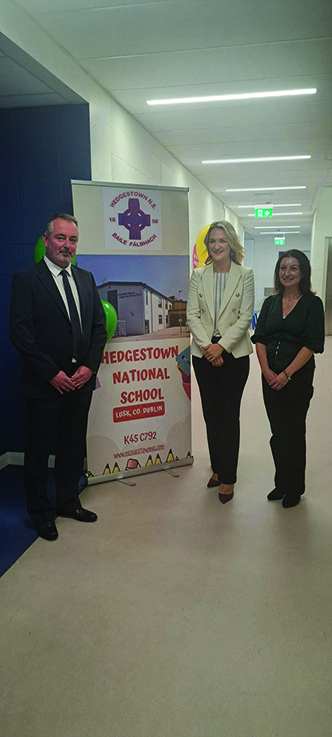 3 LL 01 Principal Damien O Donoghue Minister Helen McEntee and Deputy Principal Lora Morrin WEB Minister for Education Helen McEntee Visits Hedgestown NS 3 LL 01 Principal Damien O Donoghue Minister Helen McEntee and Deputy Principal Lora Morrin WEB