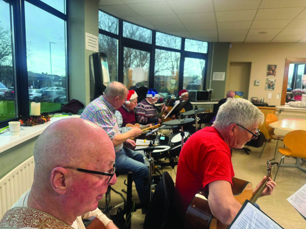 4 DL 01 A Quiet New Year for Men’ Shed 4 DL 01