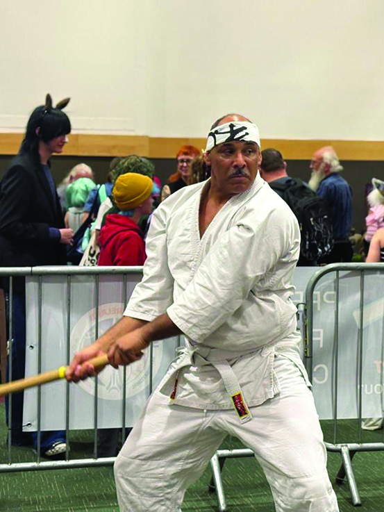 1 BL 02 Aikido training begins with the sword 1